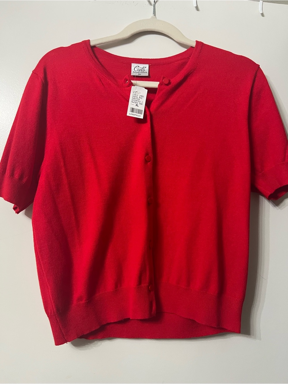 Cielo Women Red Short-Sleeve Button Cardigan